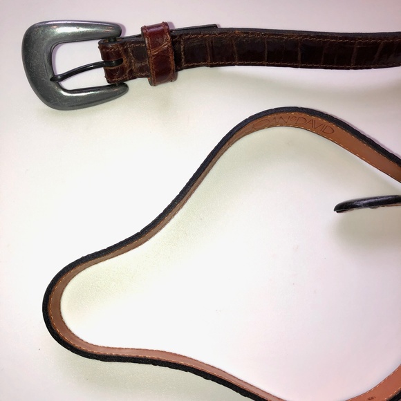 πHPπ JOAN & DAVID Brown Leather Croc Embossed Belt Silver Buckle + Tip Vintage - Picture 14 of 15